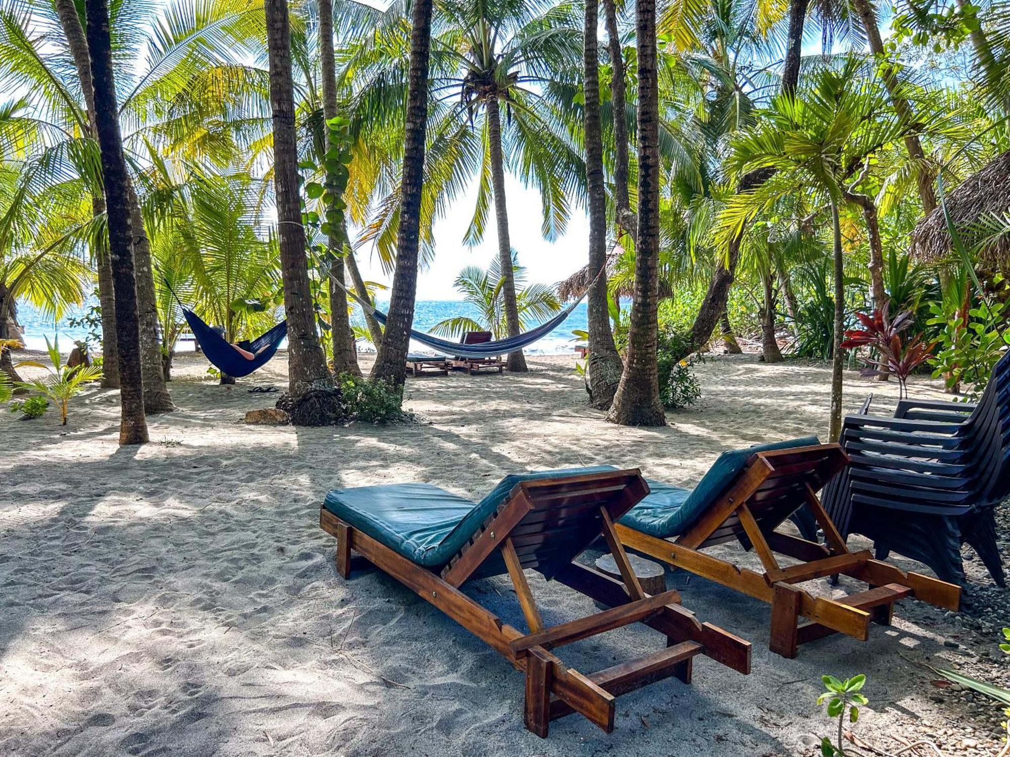 Fenix Hotel - On The Beach Самара Екстер'єр фото